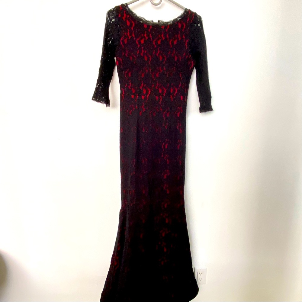 Elegant Black Lace Mermaid Evening Dress